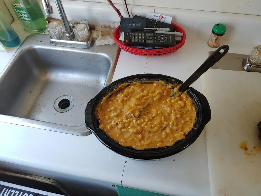 Mac and Cheese with a Twist